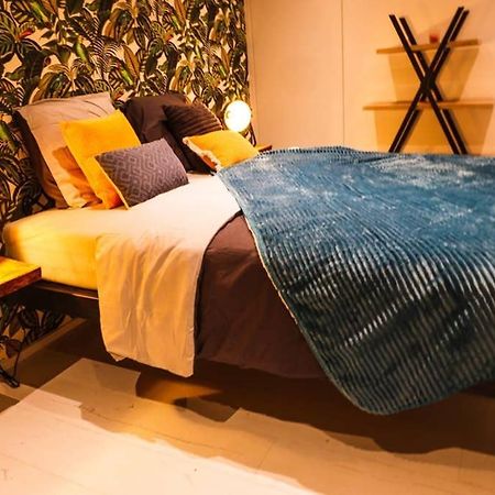 Amazon Corten Marche-en-Famenne Zewnętrze zdjęcie